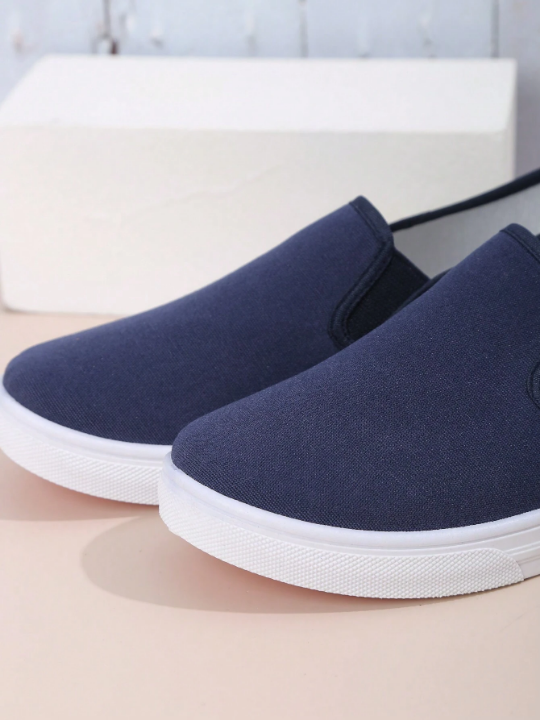 Simple Slip-on Women's Casual Sports Shoes