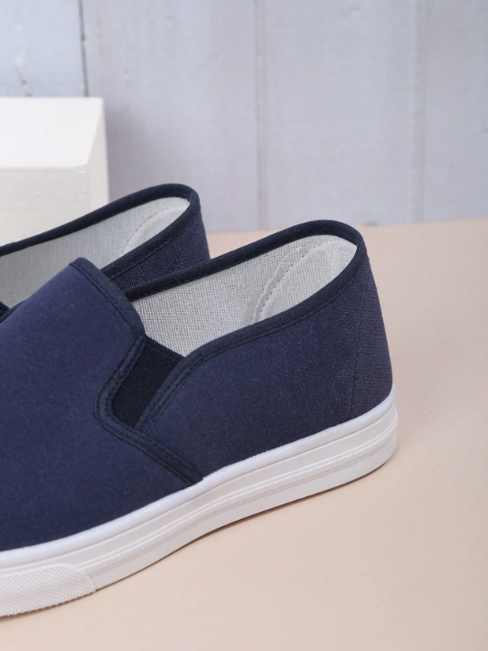 Simple Slip-on Women's Casual Sports Shoes