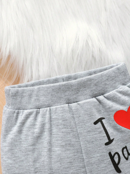 Baby Girl Heart & Slogan Graphic Hoodie & Sweatpants