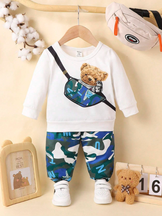 Baby Boy Bear And Camo Print Sweatshirt & Sweatpants