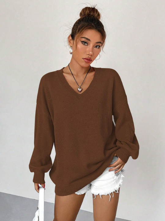 Qutie Solid Drop Shoulder V Neck Sweater