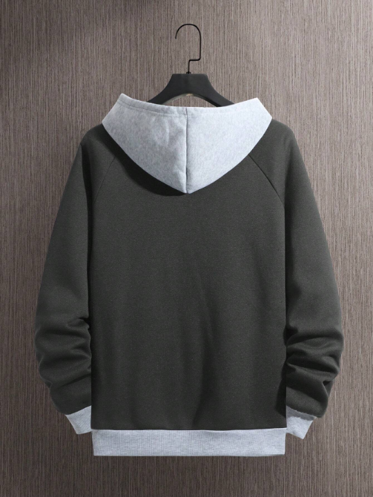 Men Colorblock Raglan Sleeve Drawstring Thermal Lined Hoodie