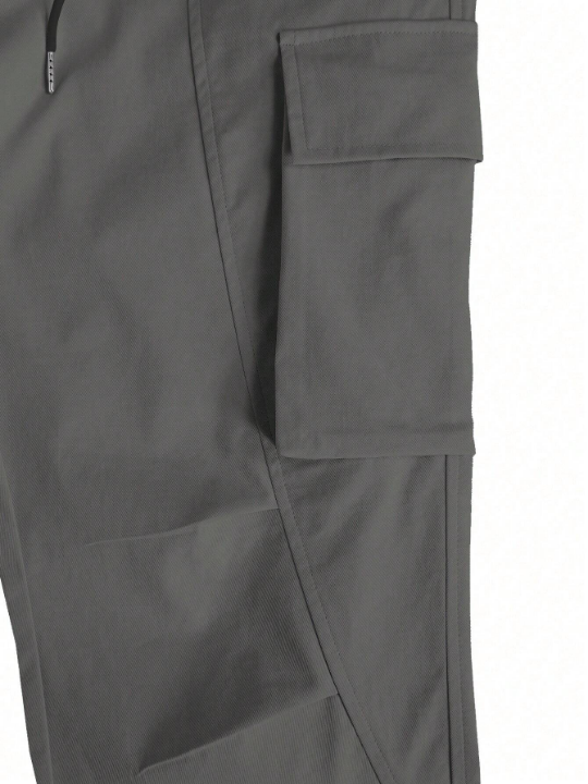 Manfinity LEGND Loose Fit Men's Cargo Pants With Flap Pockets, Side Drawstring Waist