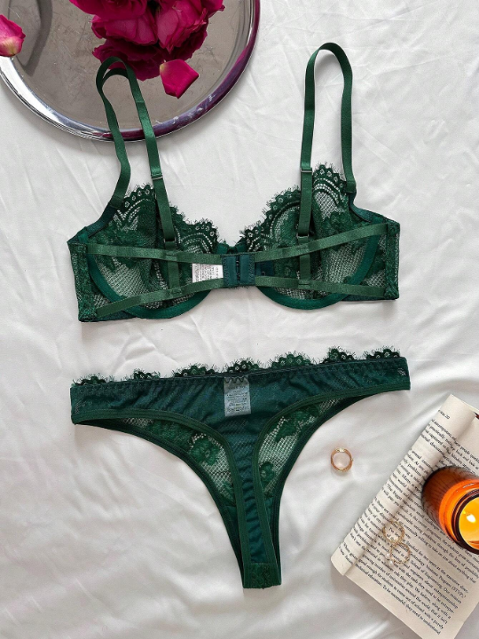 Floral Lace Underwire Lingerie Set