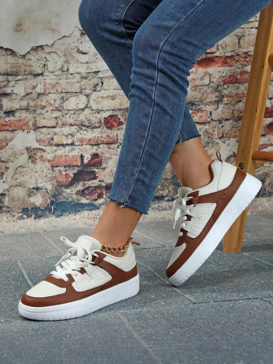 Beige Brown Classic Retro Style Fashion Sneakers, Vintage Feel, Comfortable, Versatile, Designed For Urban Life, With Lace-up, Suitable For Couple Skateboarding