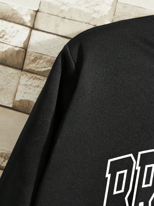 Men Letter Graphic Thermal Lined Sweatshirt