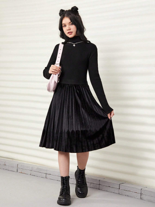 Teen Girl Solid Pleated Velvet Skirt