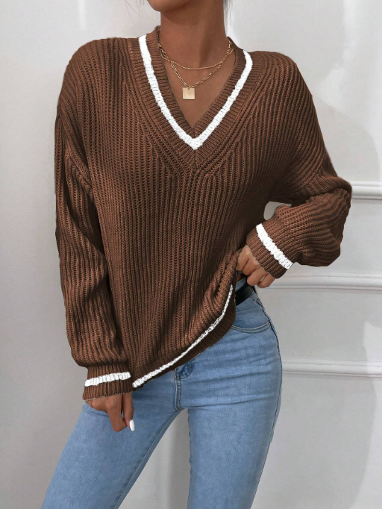 Striped Trim Drop Shoulder Cricket Sweater