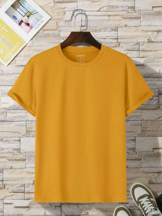 Men Solid Round Neck Tee