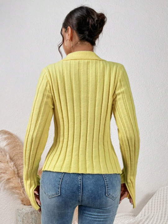 Essnce Solid Split Cuff Ribbed Knit Sweater