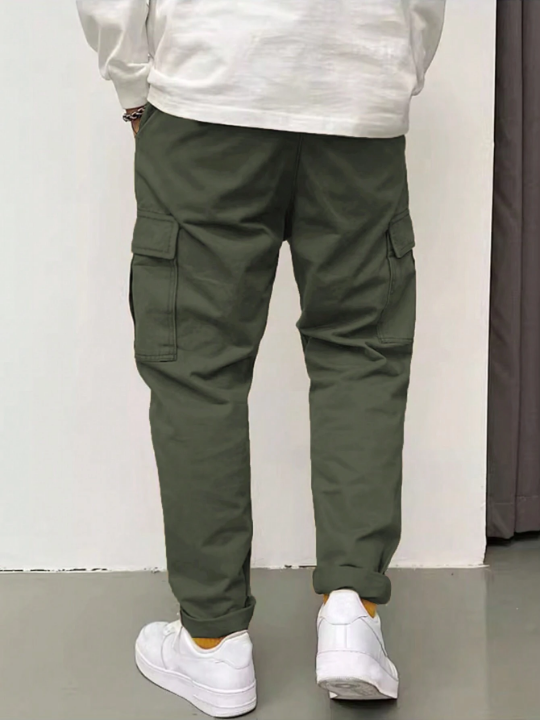 Manfinity Hypemode Men's Loose Fit Cargo Pants With Flap Pockets On Side