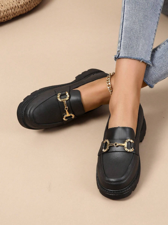 Women's Comfortable And Versatile Black Pu Leather Loafers With Metallic Decorations For Autumn And Winter