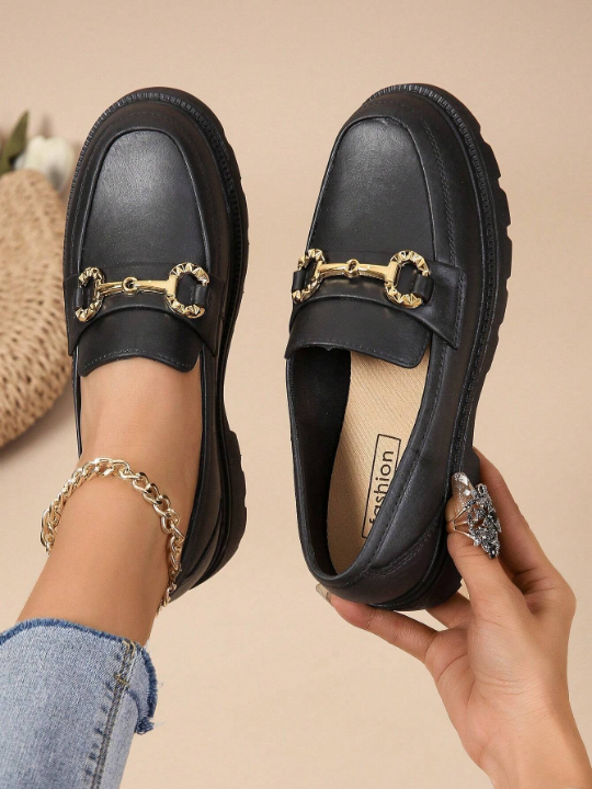 Women's Comfortable And Versatile Black Pu Leather Loafers With Metallic Decorations For Autumn And Winter