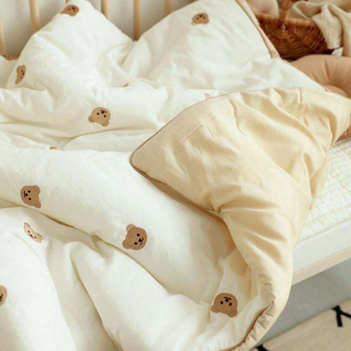 1pc Thickened Bear Printed Baby Quilt With Integrated Warm Keeping Function, Suitable For Kindergarten Children And Baby’s Nap During Spring/autumn/winter