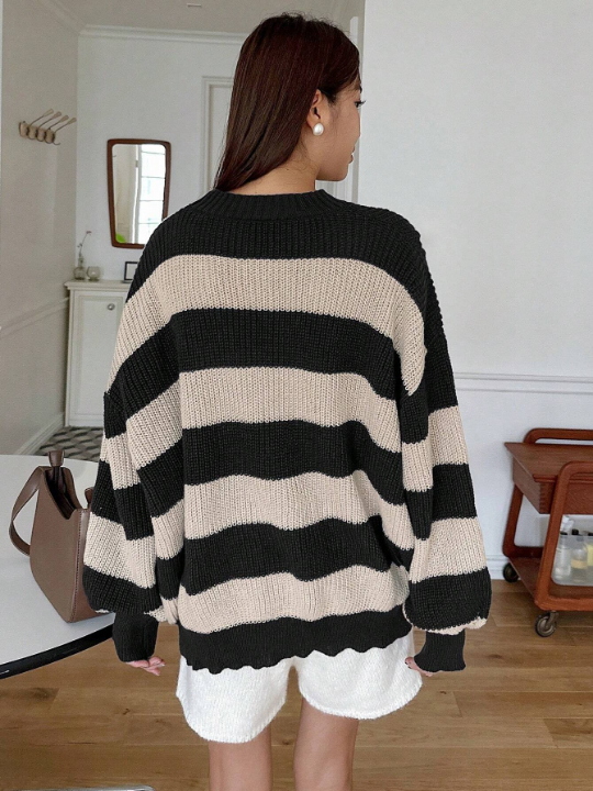 DAZY Striped Pattern Drop Shoulder Sweater