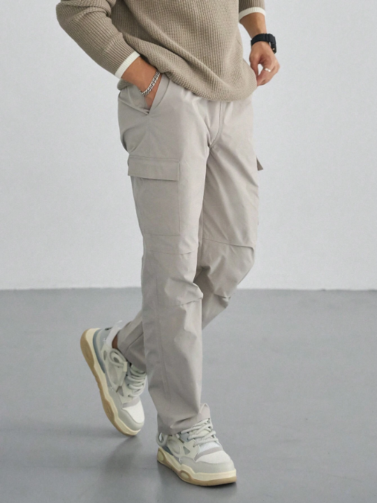 DAZY Men Flap Pocket Side Cargo Pants