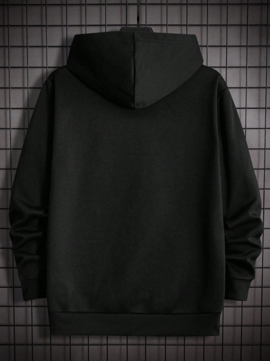 Manfinity Homme Men's Letter Print Kangaroo Pocket Hooded Sweater