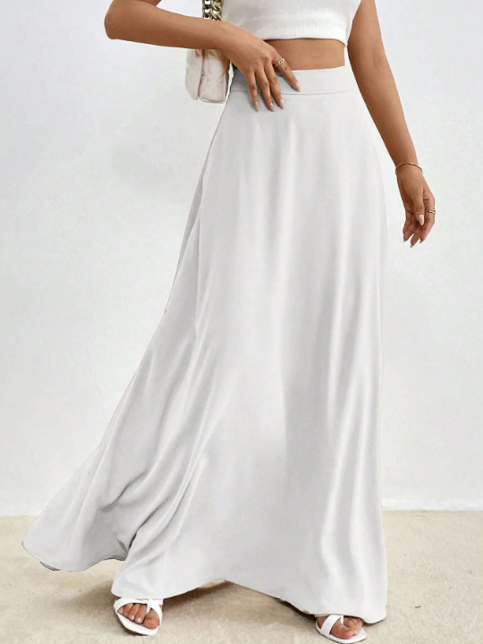 Essnce Solid High Waist Maxi Skirt