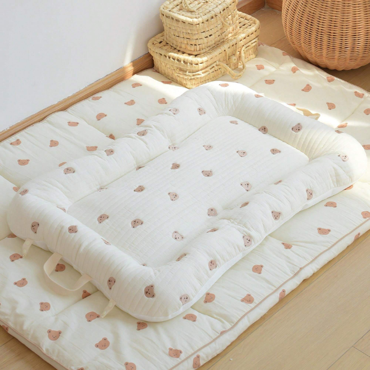 Baby Plant Embroidery Portable Crib Mattress