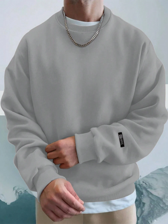 Cottnline Men's Drop Shoulder Letter Patch Fleece Pullover Sweatshirt