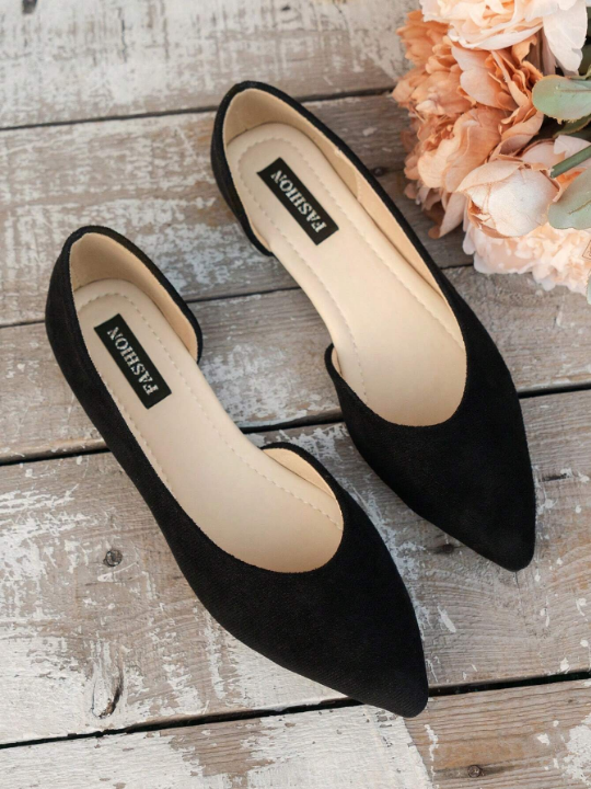 Fashionable Women's Flat-Soled Hollow Shoes, Comfortable Non-Slip Hollow Shoes