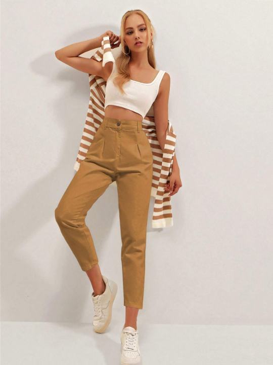 Frenchy Fold Pleated Carrot Pants