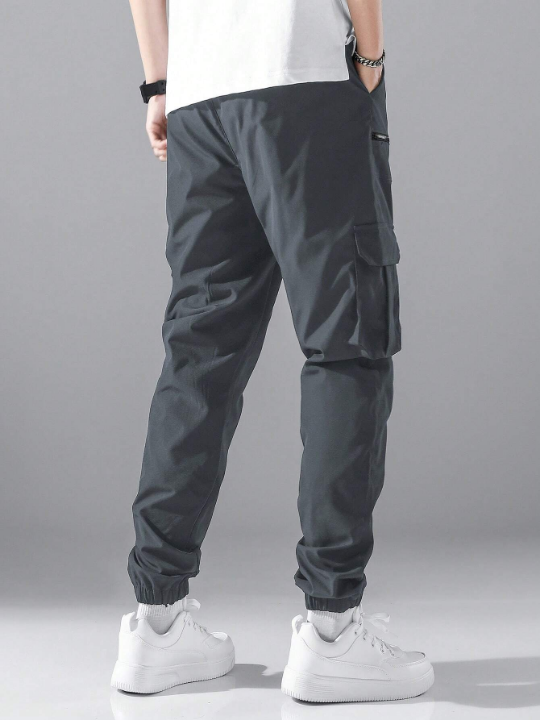 Manfinity Loose Fit Men's Cargo Pants With Flap Pockets, Side Drawstring Waist