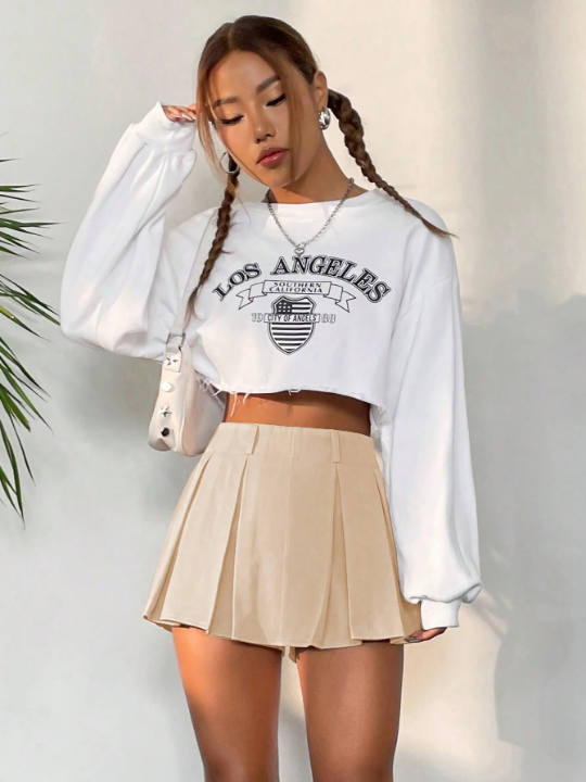 Qutie Solid Pleated Skort