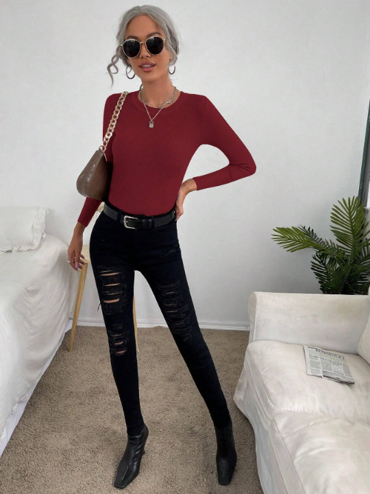 Frenchy Solid Color Slim Ribbed Knitted Sweater With Round Neckline