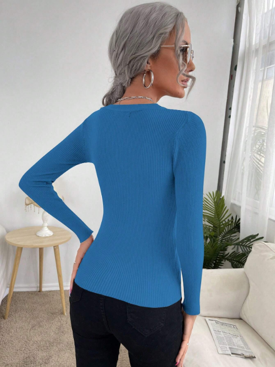 Frenchy Solid Color Slim Fit Ribbed Knitted Sweater With Round Neck