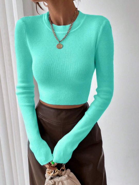 Essnce Solid Ribbed Knit Crop Sweater