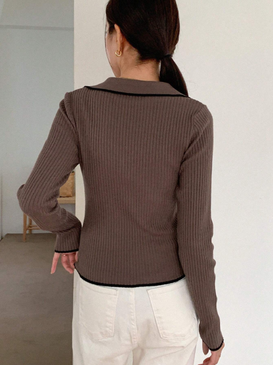 DAZY Contrast Trim Ribbed Knit Sweater