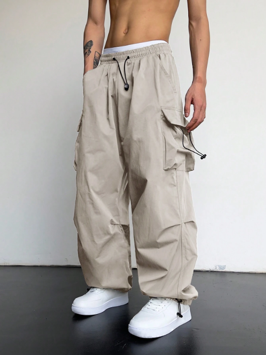 Manfinity EMRG Men Flap Pocket Side Drawstring Waist Oversize Cargo Pants