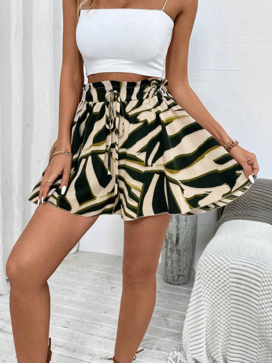 VCAY Allover Print Paperbag Waist Knot Front Shorts