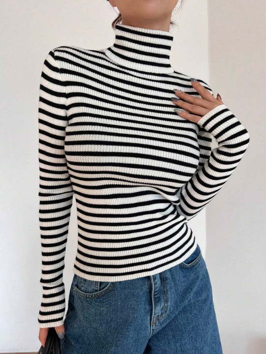 DAZY Women's Turtleneck Striped Slim Sweater