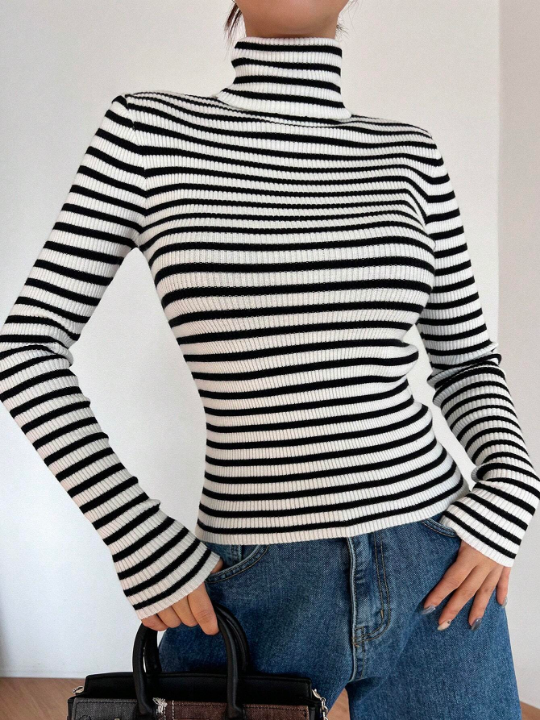 DAZY Women's Turtleneck Striped Slim Sweater