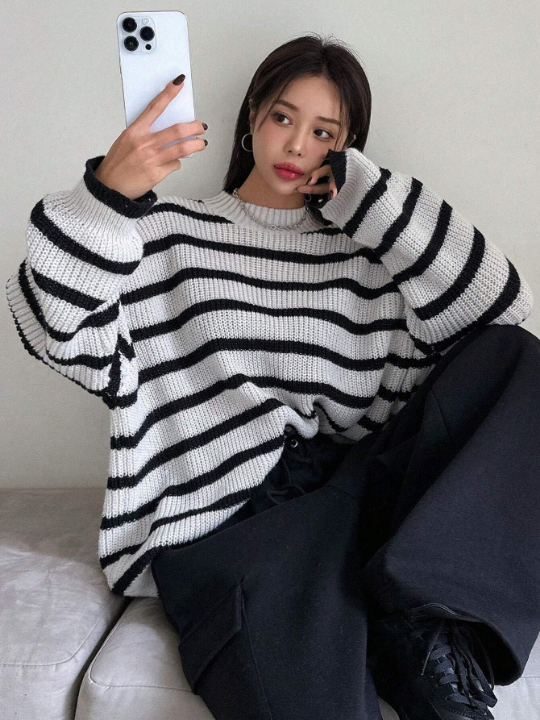 DAZY Striped Pattern Drop Shoulder Sweater