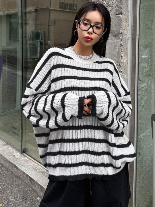 DAZY Striped Pattern Drop Shoulder Sweater