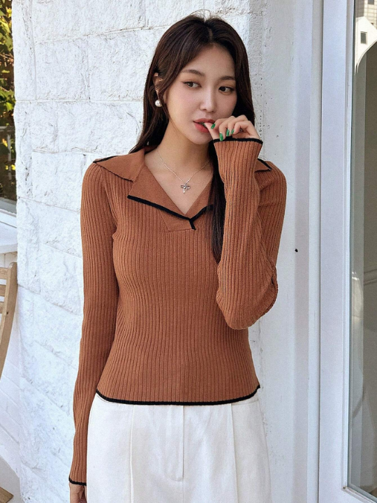 DAZY Contrast Binding Ribbed Knit Sweater