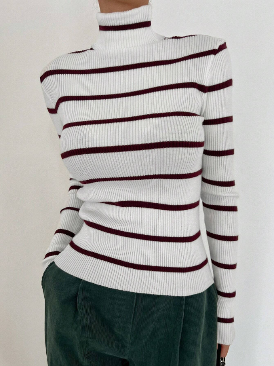 DAZY Striped Pattern Turtle Neck Knit Sweater For Layering