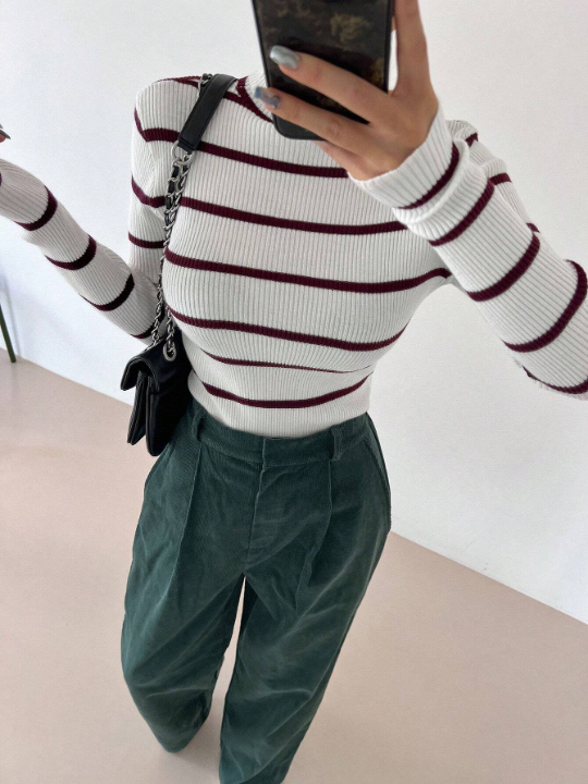 DAZY Striped Pattern Turtle Neck Knit Sweater For Layering