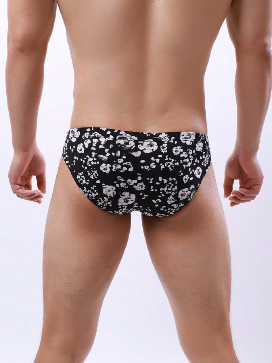 New Arrival Printed Men's Low-Rise Polyester Trunks, Stylish Men's Triangle Underwear