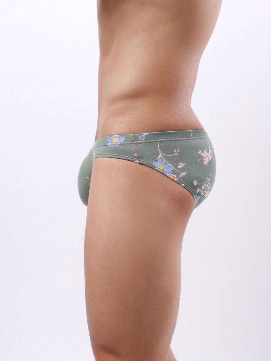 New Arrival Low-Waist Men's Polyester Floral Printed Fashionable Sexy Triangle Underwear