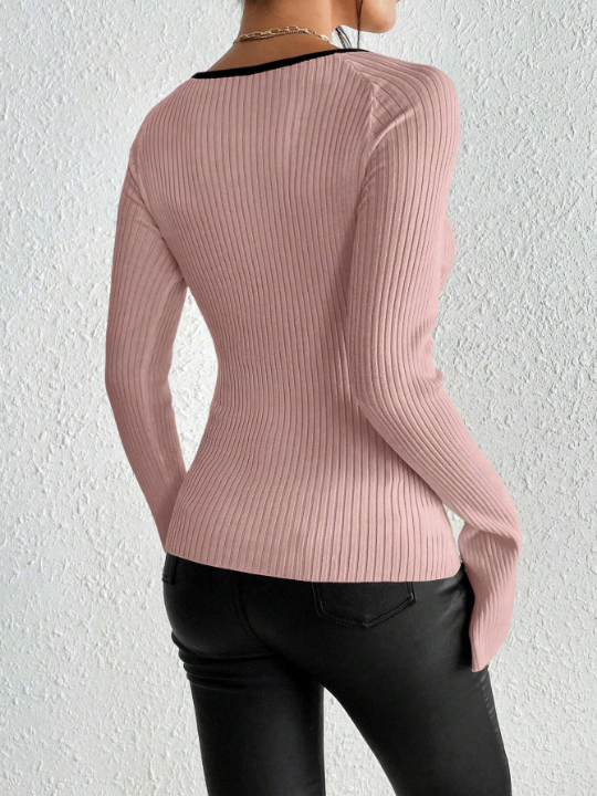 Priv Women's Slim-fitted Sweater With Contrast Color Hemline