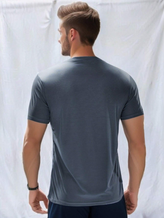 Men's Quick Dry Fashionable And Casual Running Sports T-Shirt Gym Clothes Men Basic T-Shirt