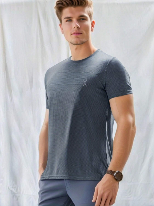 Men's Quick Dry Fashionable And Casual Running Sports T-Shirt Gym Clothes Men Basic T-Shirt