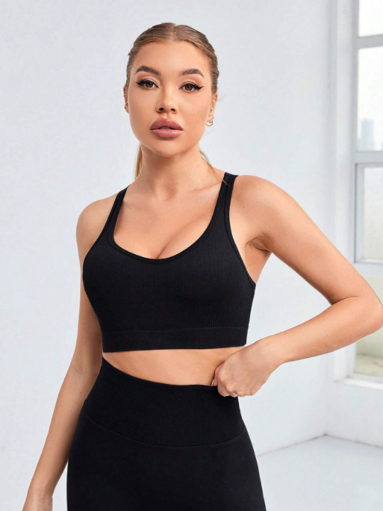 Daily&Casual Solid Color Criss-cross Back Athletic Tank Top