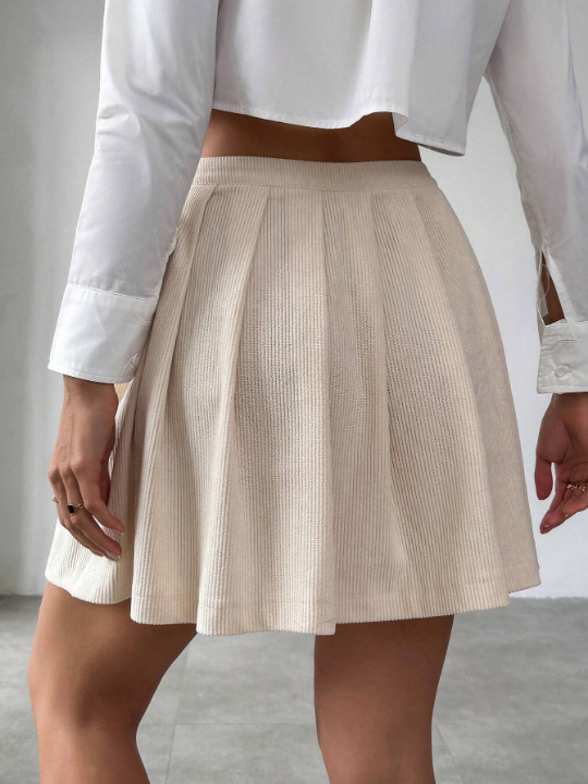 Essnce Corduroy Pleated Mini Skirt