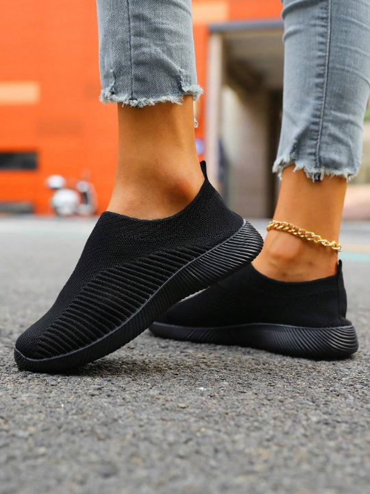 Spring/autumn Fashionable Lightweight Breathable Slip-on Women's Running Shoes For Casual And Sports