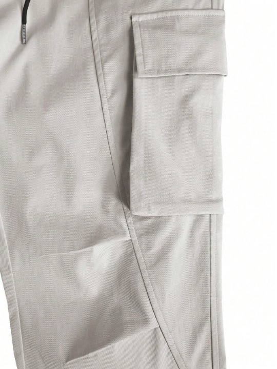 Manfinity LEGND Loose-Fitting Men's Solid Color Cargo Pants With Drawstring Waist And Pockets